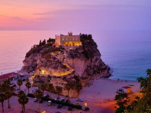 "Santa Maria dell'Isola" Tropea