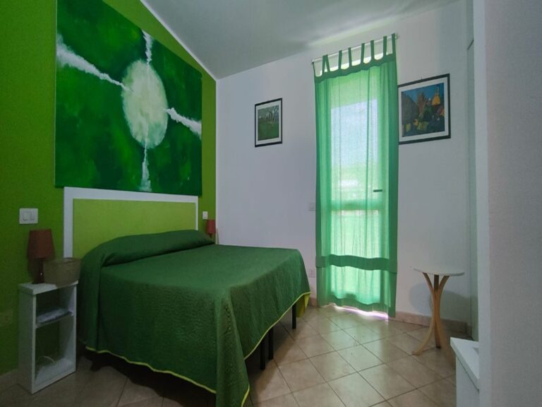 WhatsApp Image 2024-06-13 at 17.59.52 (5)