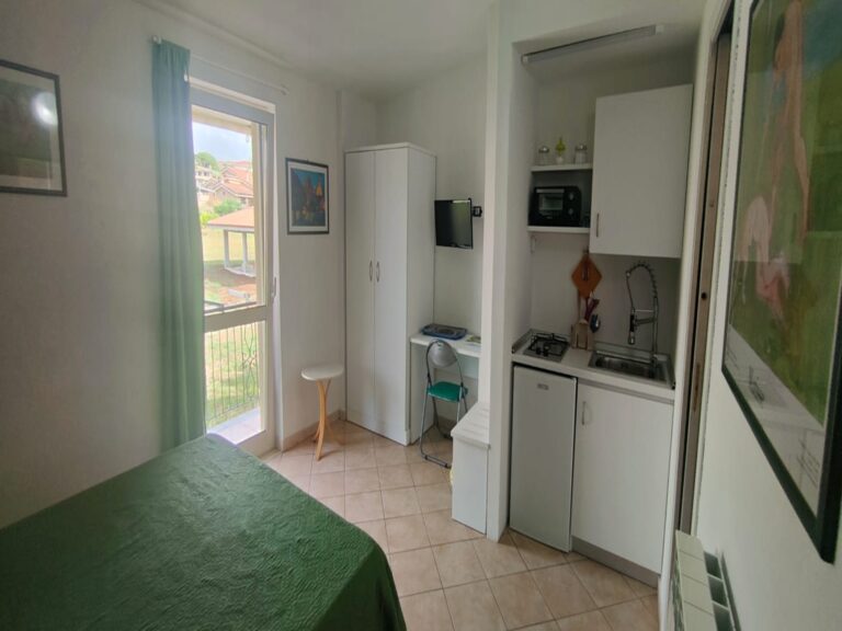 WhatsApp Image 2024-06-13 at 17.59.53 (2)